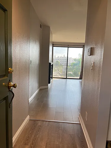 555 Maine Ave #311 Photo 1