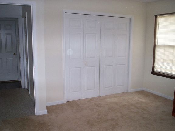 Lots of closet space