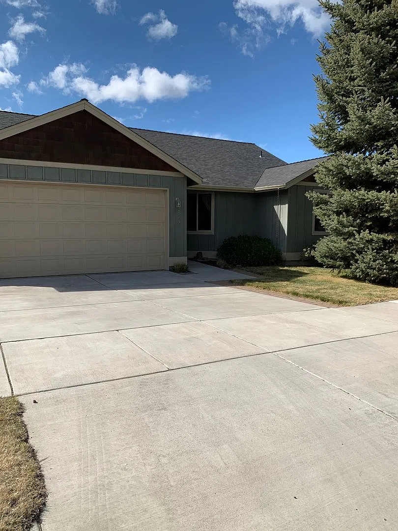 Furnished Rental NE Bend — Photo 4