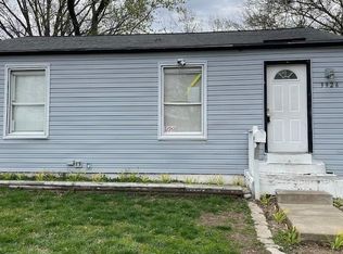 3926 Edmundson Rd, Saint Louis, MO 63134