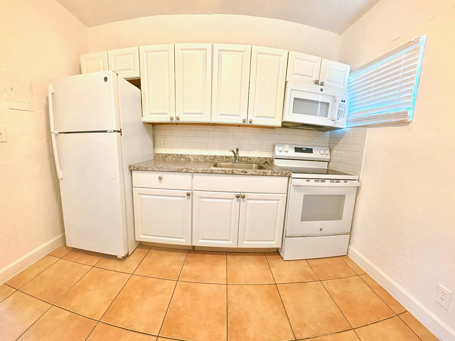 Pompano Beach — Photo 3