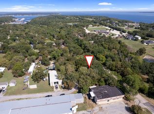 80 Rocky Point Est, Denison, TX 75020