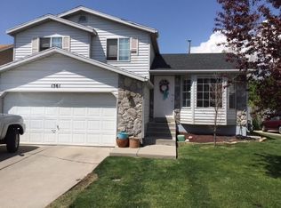 1561 E Amblewood Ln, Salt Lake City, UT 84124