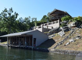 15 Flat Top Lake Rd, Ghent, WV 25843