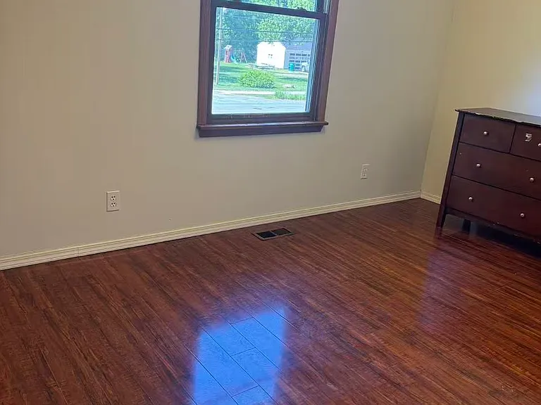 6100 Pollard Ave — Photo 13