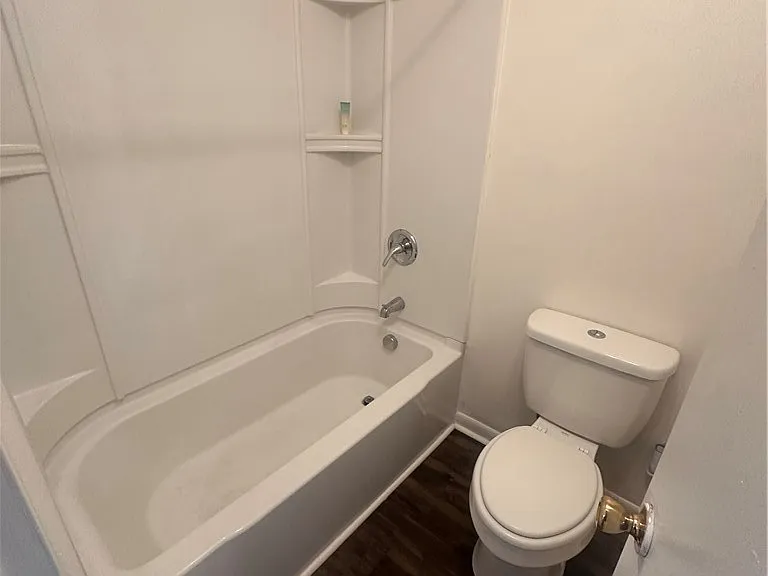 6848 Winchester St — Photo 14