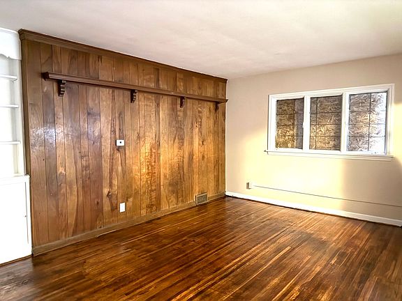 5th image of 53 Ernst St