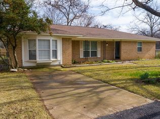 508 Hill St, Aubrey, TX 76227