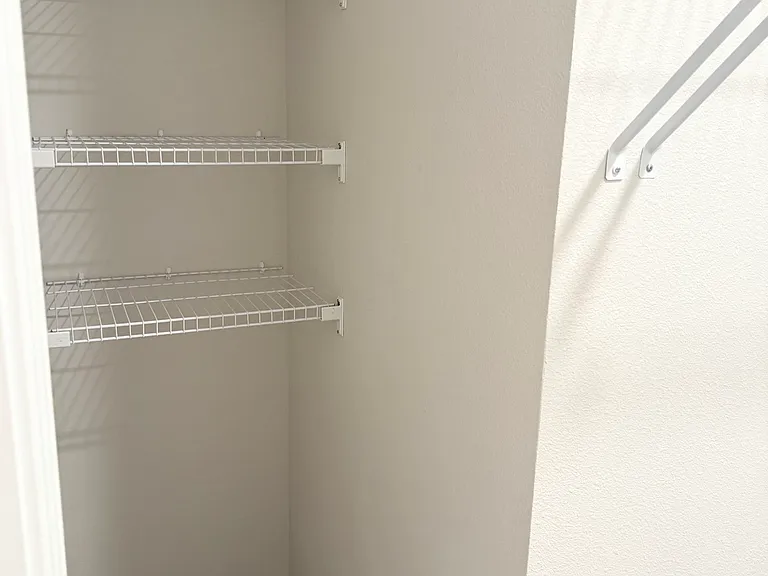 4335 Redbay Ct — Photo 32