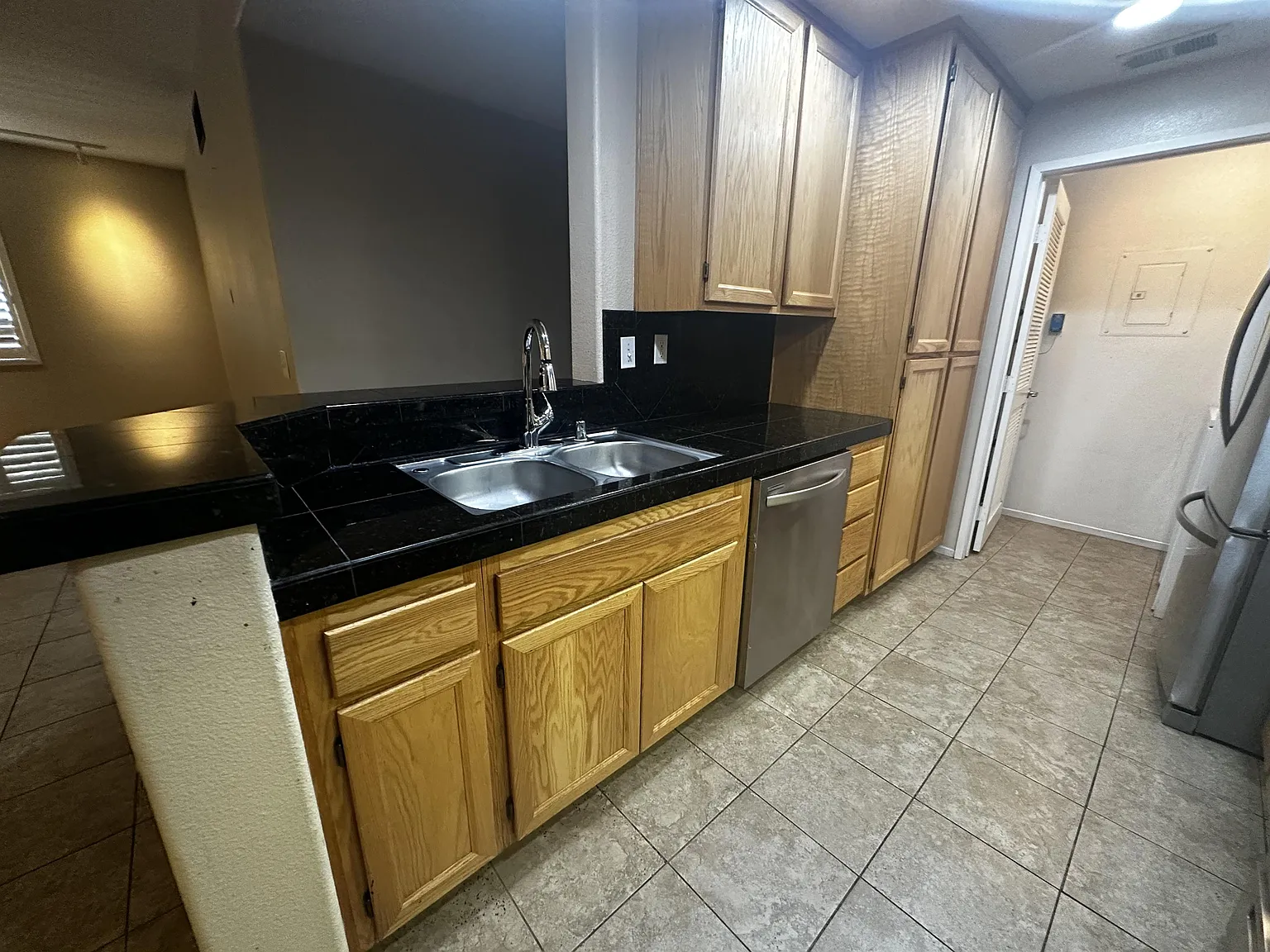 1344 Paizay Place - 1 — Photo 4