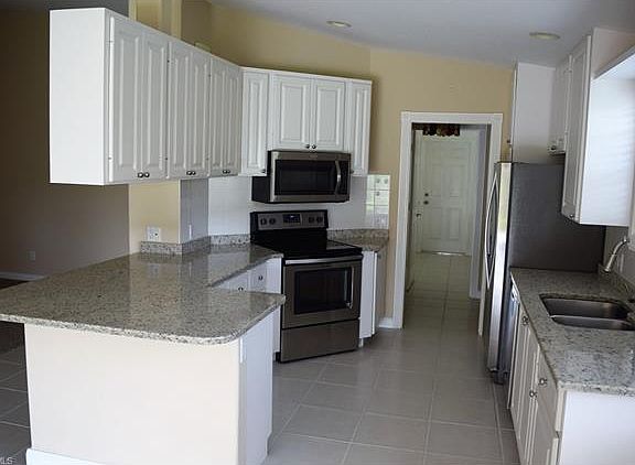 4th image of 28020 Grossetto Way