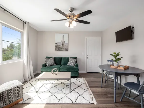 25894 Mission Rd #B, Loma Linda, CA 92354