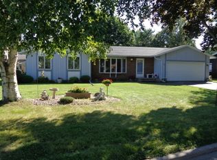 205 13th Ave, Baraboo, WI 53913
