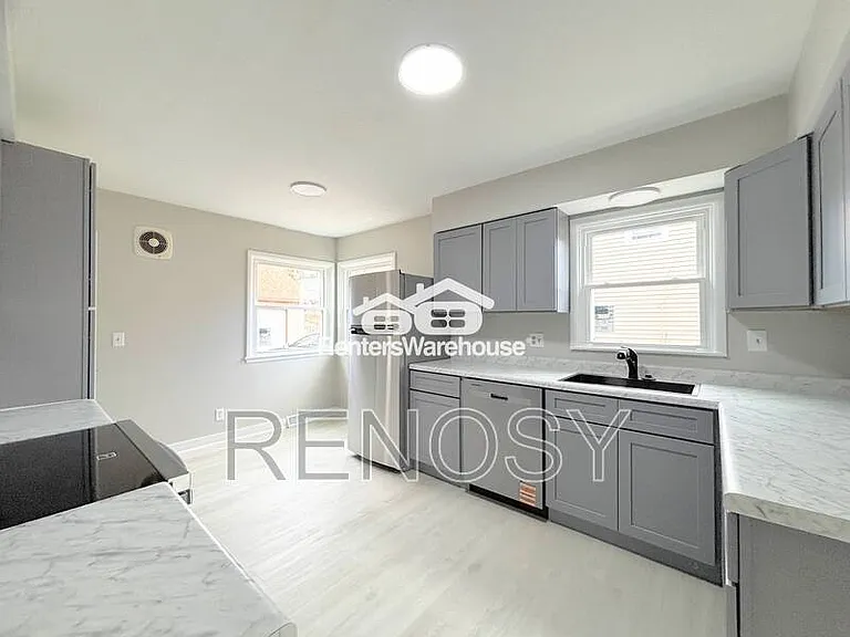 3610 64th St — Photo 13