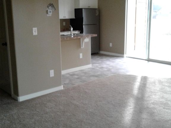 2 Bedroom Main Floor