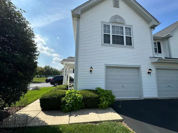 2473 Dickens Dr, Aurora, IL 60503