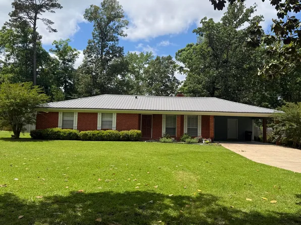 421 McMinn Cir, Louisville, MS 39339