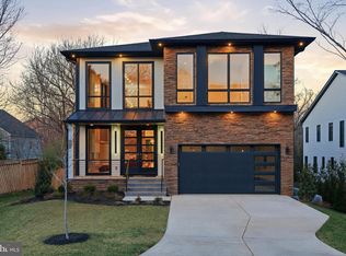 1805 Franklin Ave, Mc Lean, VA 22101