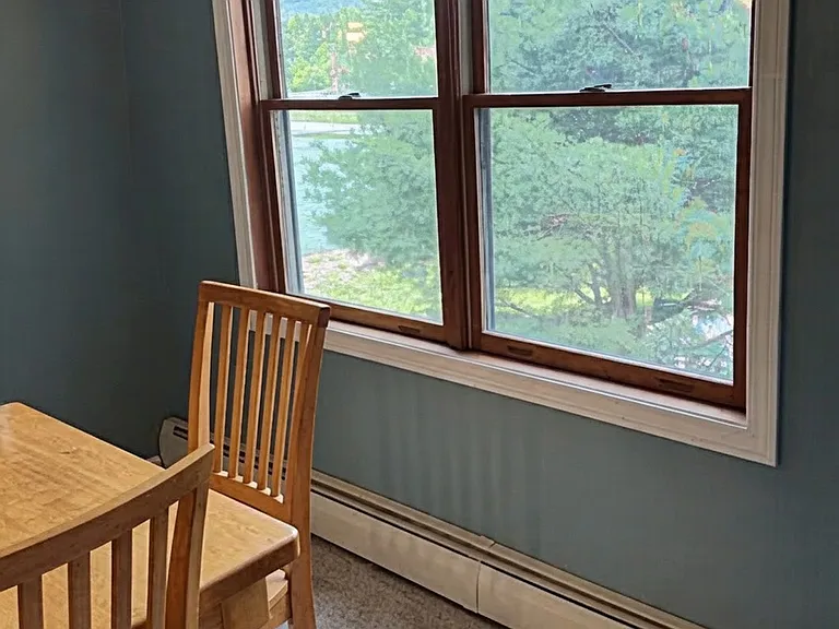 The dining room has mountain views.