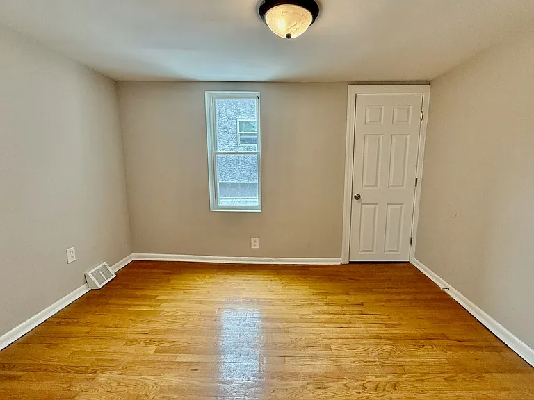 1228 Peters St — Photo 26