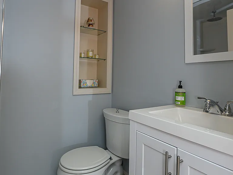 508 Pleasant St — Photo 7
