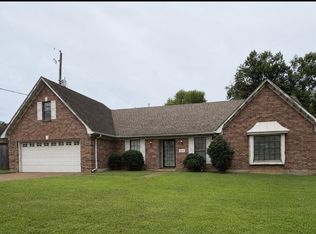 4393 Manor Brier Dr, Memphis, TN 38125