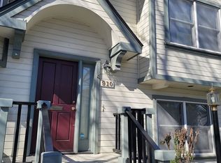 910 24th St, Sacramento, CA 95816