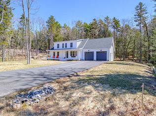 22 Perreault Way, Brunswick, ME 04011