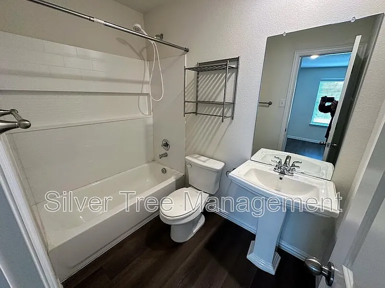 2914 Jones St #A — Photo 18