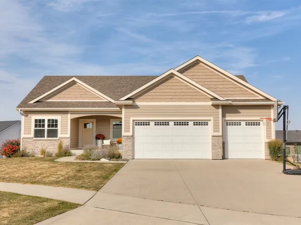 1408 NE Poplar Ct, Grimes, IA 50111