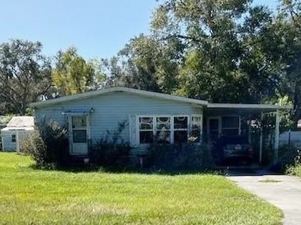 8032 E Skyline Ln, Floral City, FL 34436