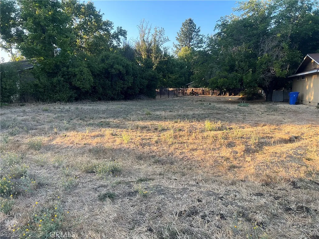 19872 Bear Valley Rd photo 1