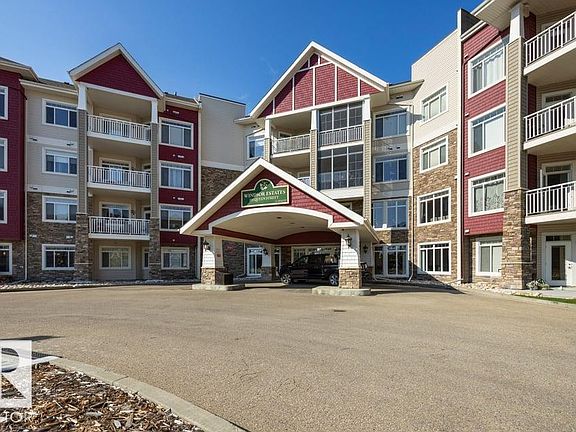 2nd image of 511 Queen St #205