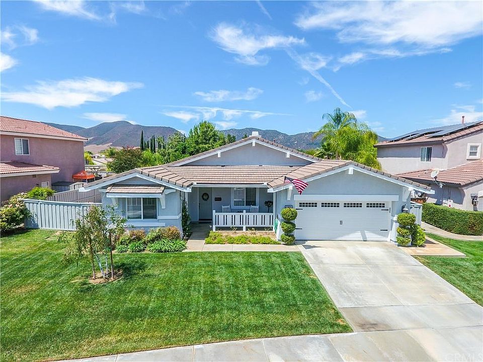 1st image of 23841 Barberry Pl