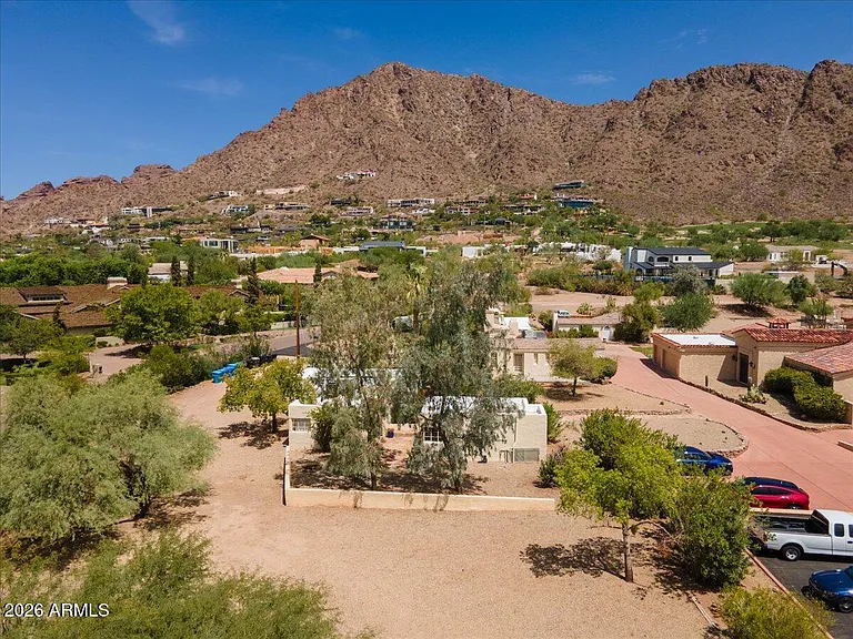 5702 E Camelback Rd #INDIAN — Photo 32