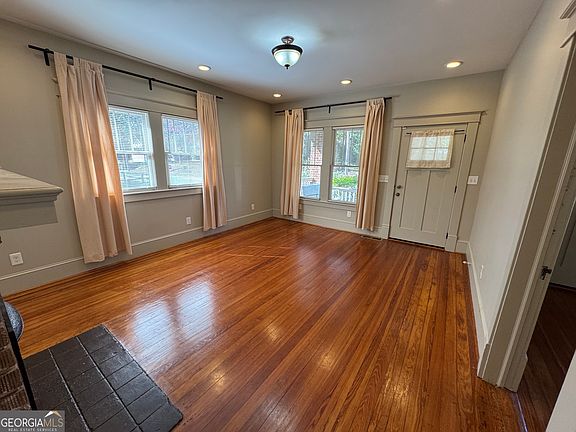 4th image of 2482 Maple St