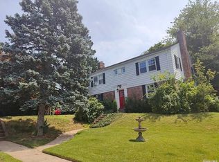 (Undisclosed Address), Little Neck, NY 11362