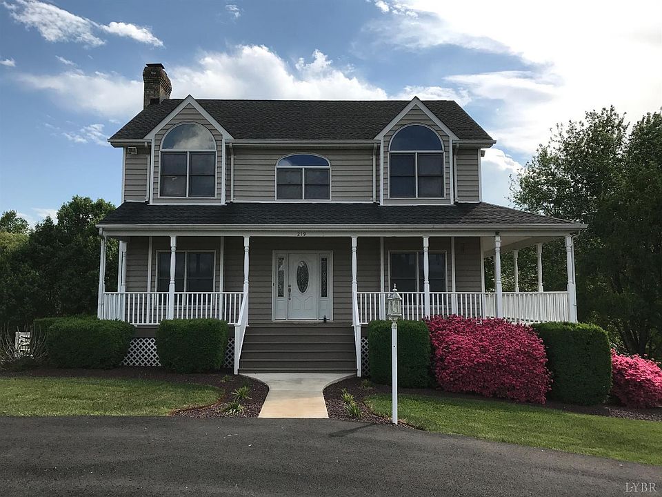 1st image of 219 Sage Ln