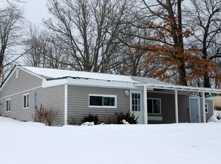 6180 Rook Rd, Plainwell, MI 49080