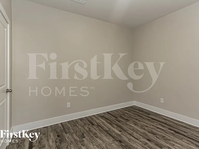 509 A E Talleyrand Ave — Photo 11