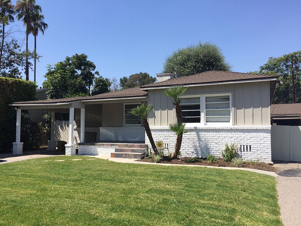 1st image of 11721 La Maida St