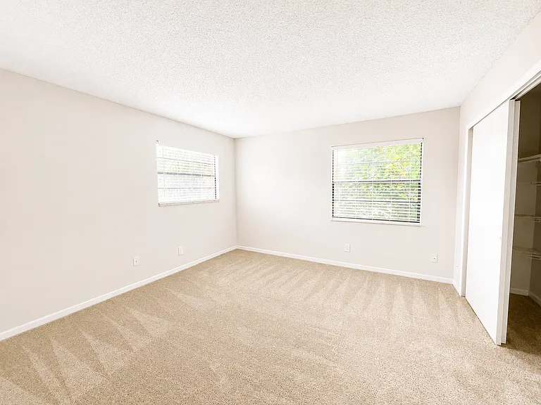 506 S Albany Ave #A — Photo 17