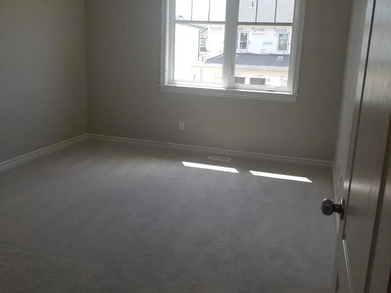 1510 Scarlet St — Photo 15