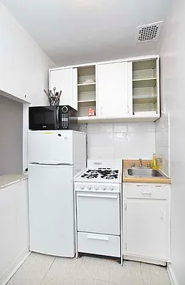 Rented by Prince Real Estate Associates LLC | media 14