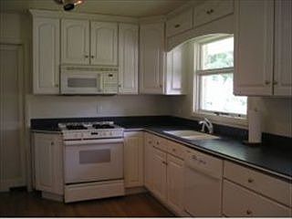 2nd image of 1916 E Marilyn Dr