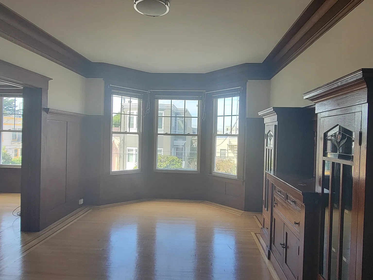 2 bed, 1.5 bath, $4,800 — Photo 3