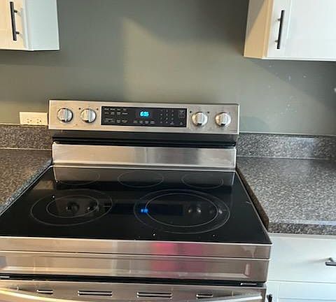 5th image of 456 S Firestone Blvd
