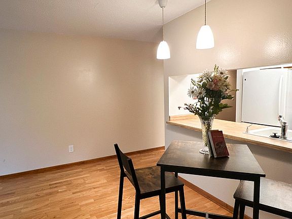 4th image of 2809 E Minnehaha Pkwy APT 304