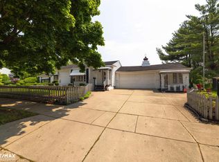 2029 McAvoy St, Flint, MI 48503