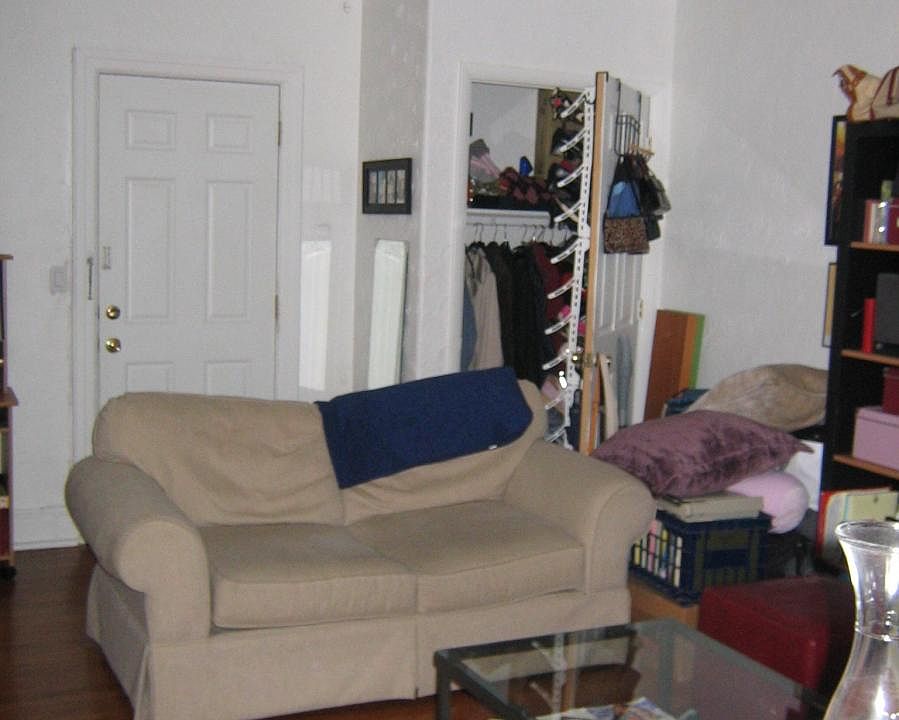 1st image of 327 Pine St #1R